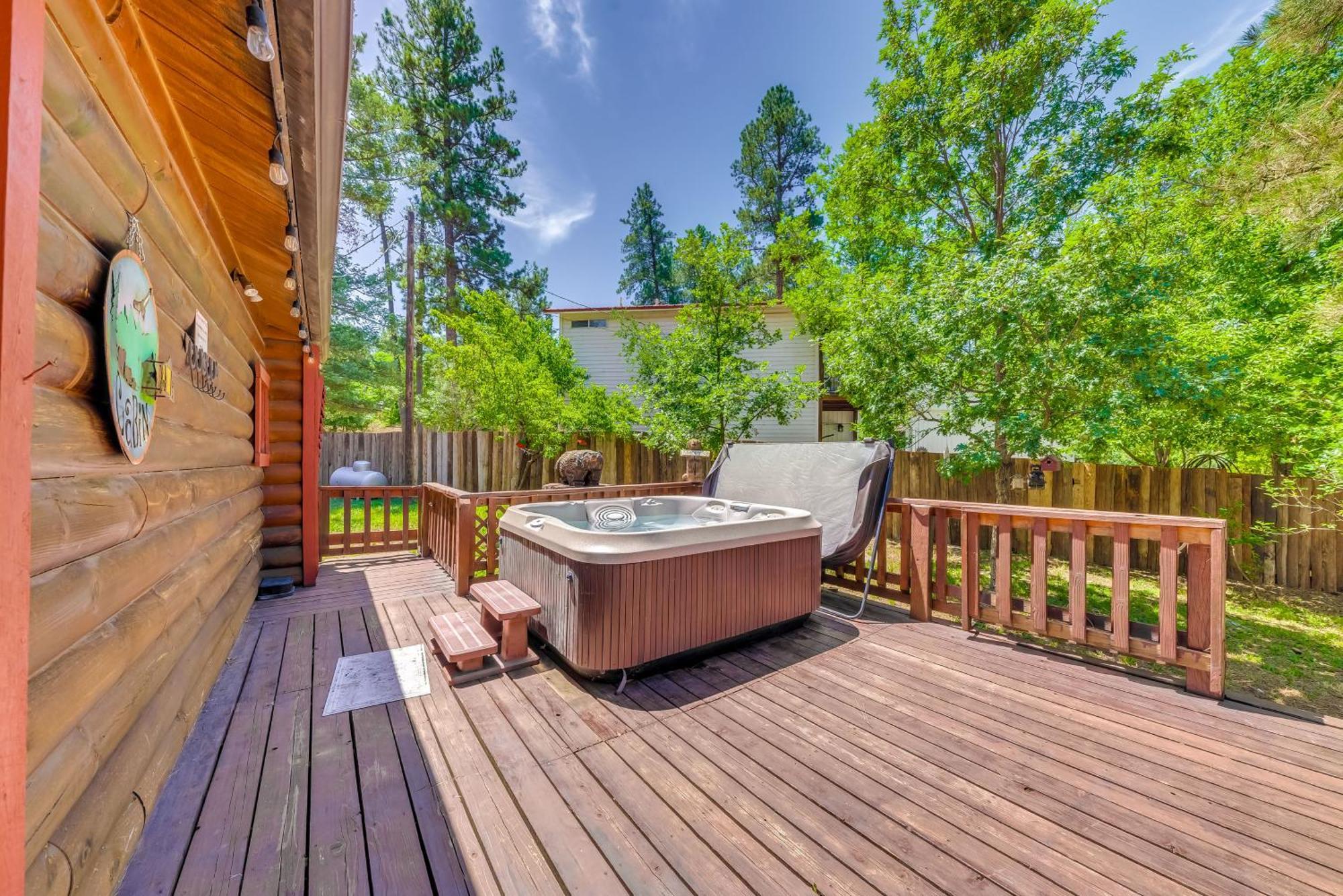 Unique Bear Country Cabin In Ruidoso With Hot Tub! Exterior foto