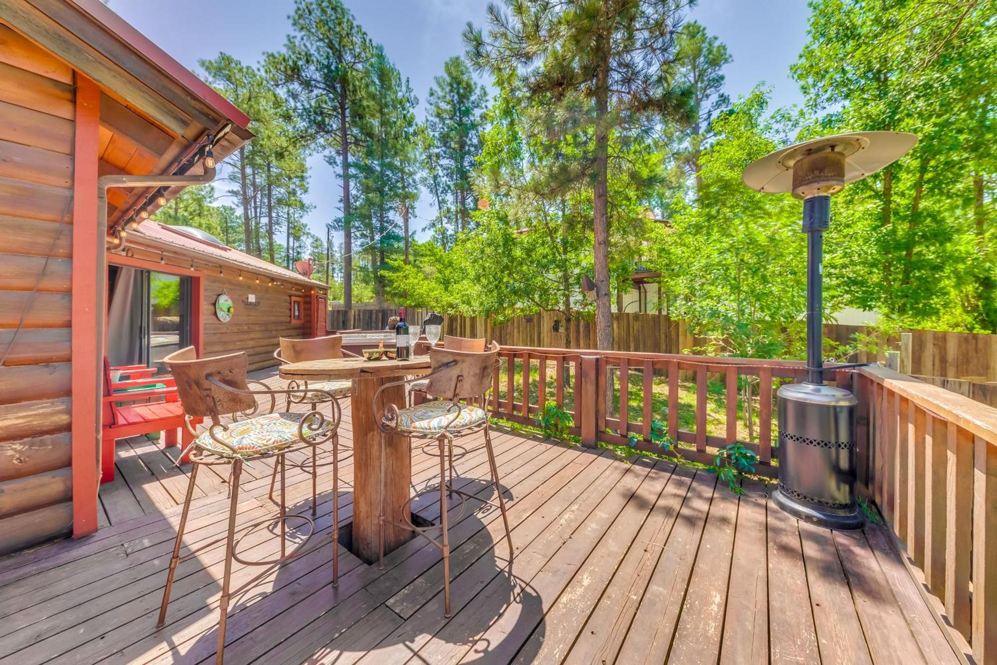 Unique Bear Country Cabin In Ruidoso With Hot Tub! Exterior foto